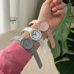 ساعت بلون بند سیلیکونی
