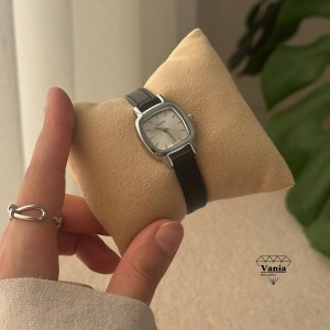 ساعت صفحه ریز