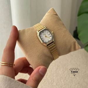 ساعت طلایی مینیمال