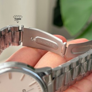 ساعت مینیمال دخترانه