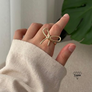 انگشتر مینیمال دخترونه