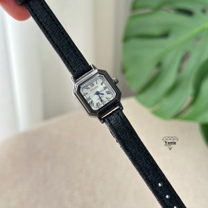 ساعت تمام مشکی