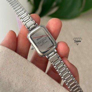 ساعت مینیمال دخترانه