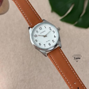 ساعت عسلی مردانه