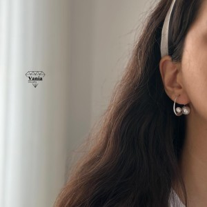 گوشواره مرواریدی مینیمال