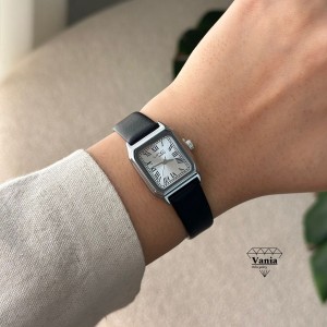ساعت بند چرمی زنانه وی ان سی یونانی کد As1450