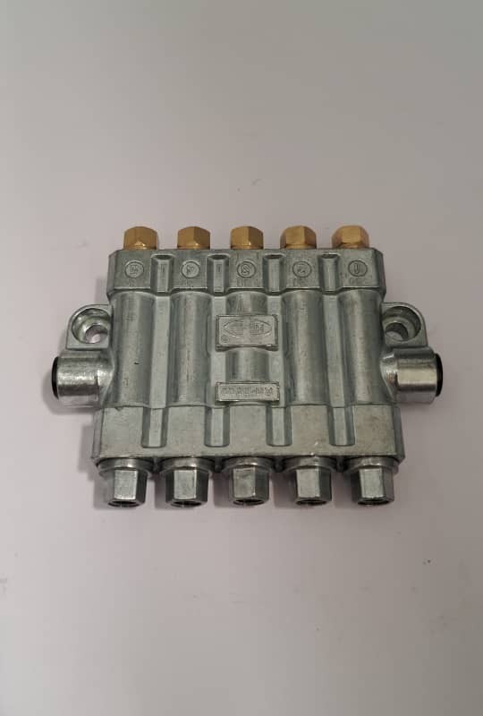 ترمینال روغنکاری 5 راه