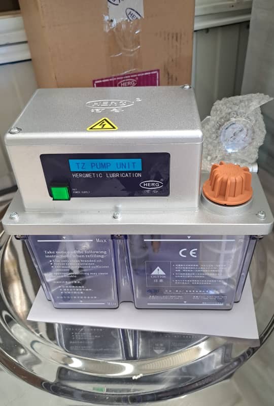 یونیت روغنکاری 4 لیتری تک فاز