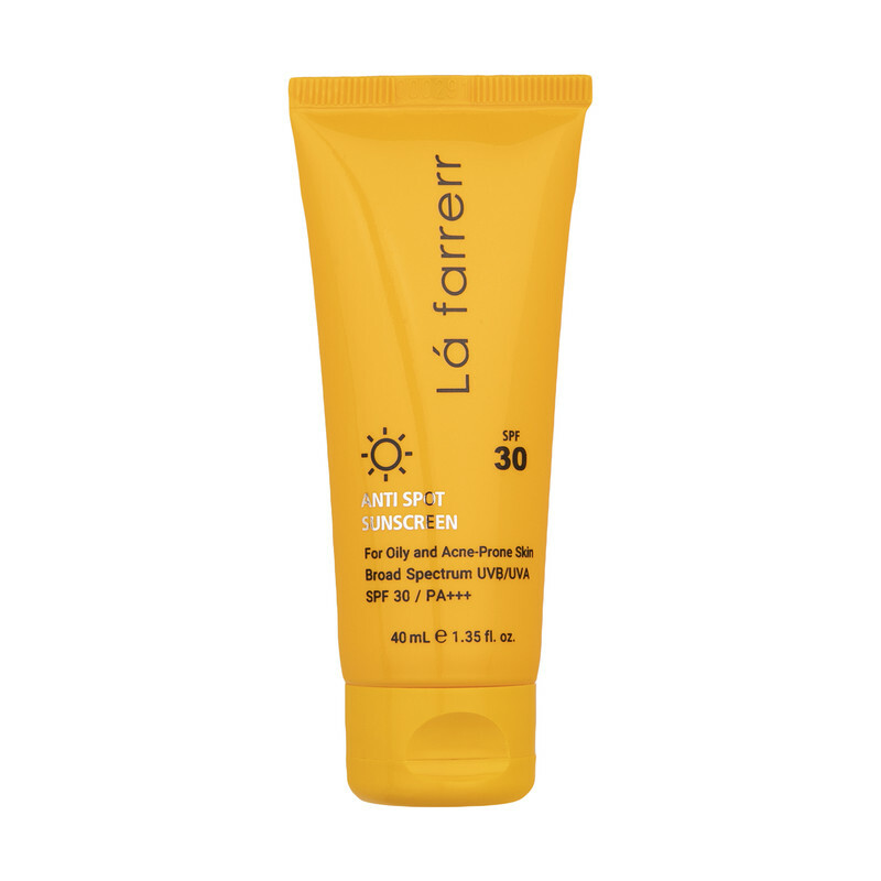 کرم ضدآفتاب و ضدلک بیرنگ لافارر مدل SPF30، مناسب پوستهای چرب، حجم 15 میلیلیتر