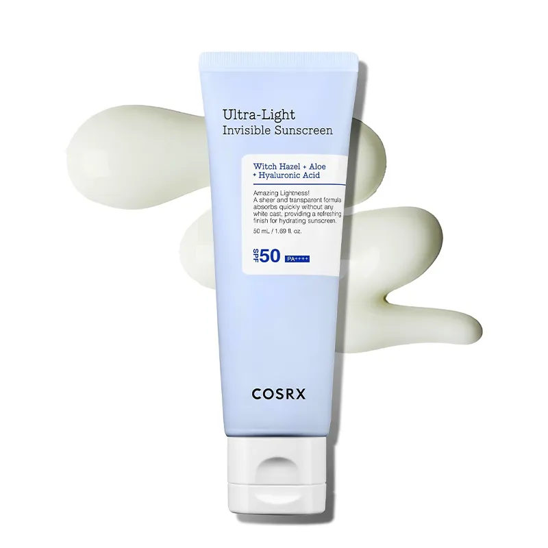 کرم ضد آفتاب و مرطوب کننده فوق سبک اولترا لایت کوزارکس SPF50 حجم 50 میلی لیتر