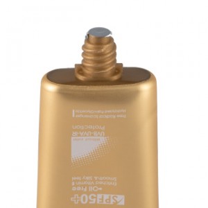 کرم ضد آفتاب بدون رنگ ژوت SPF 50 مدل smooth silky feel مناسب پوست های چرب حجم 40 میلی لیتر ‌