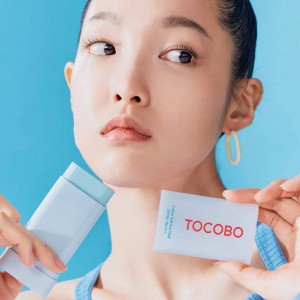 ضد آفتاب استیکی توکوبو اصل حاوی عصاره پنبه کتان با SPF50 وزن 19 گرم