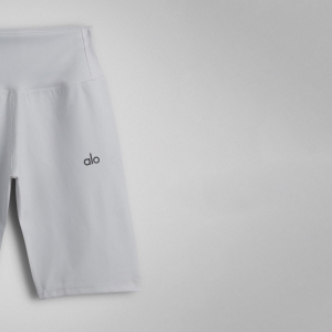 شلوارک زنانه alo مدل بایکر کد AS22