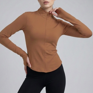 سویشرت ورزشی  زنانه نیم زیپ  مدل  SW103