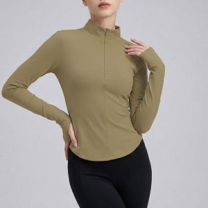 سویشرت ورزشی  زنانه نیم زیپ  مدل  SW103