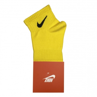 جوراب ورزشی