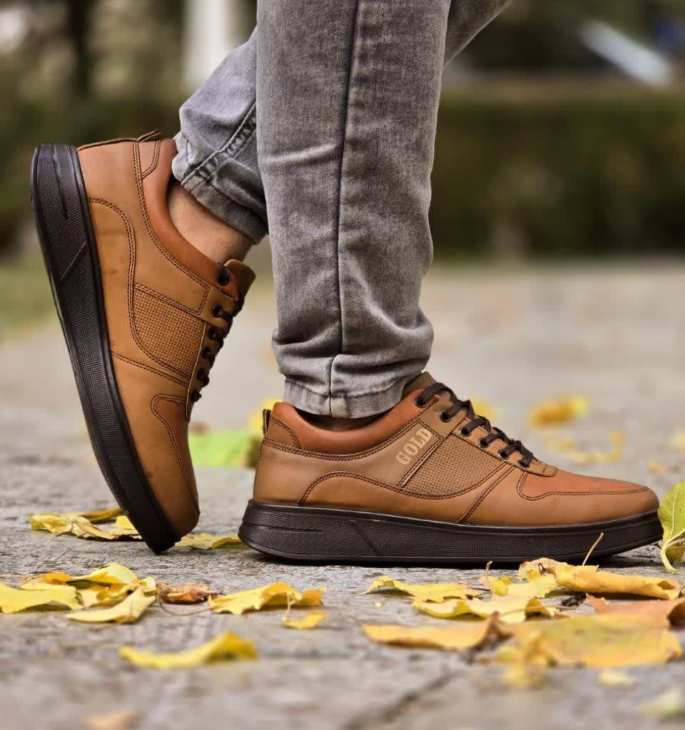 فروش ویژه کفش کتونی ونس اسپرت مردانه و پسرانه مدل جدید گلد رنگ قهوه ای فوق العاده راحت و زیبا با ارسال رایگان