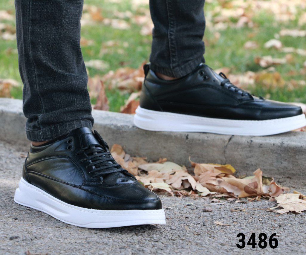 کفش مدل باکیفیت رویه چرمی بندی با کیفیت  مردانه پسرانه به رنگ قهوه ای زیره سفید با ارسال رایگان کد 3488