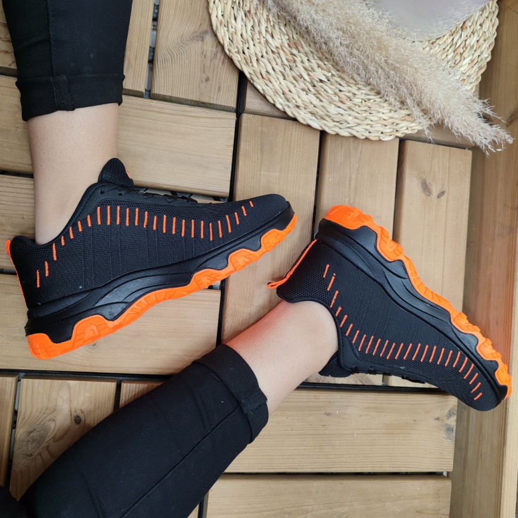 آفررر ویژه کفش اسپرت دخترانه  مدل نایک با طراحی شیک مشکی گلبهی با ارسال رایگان