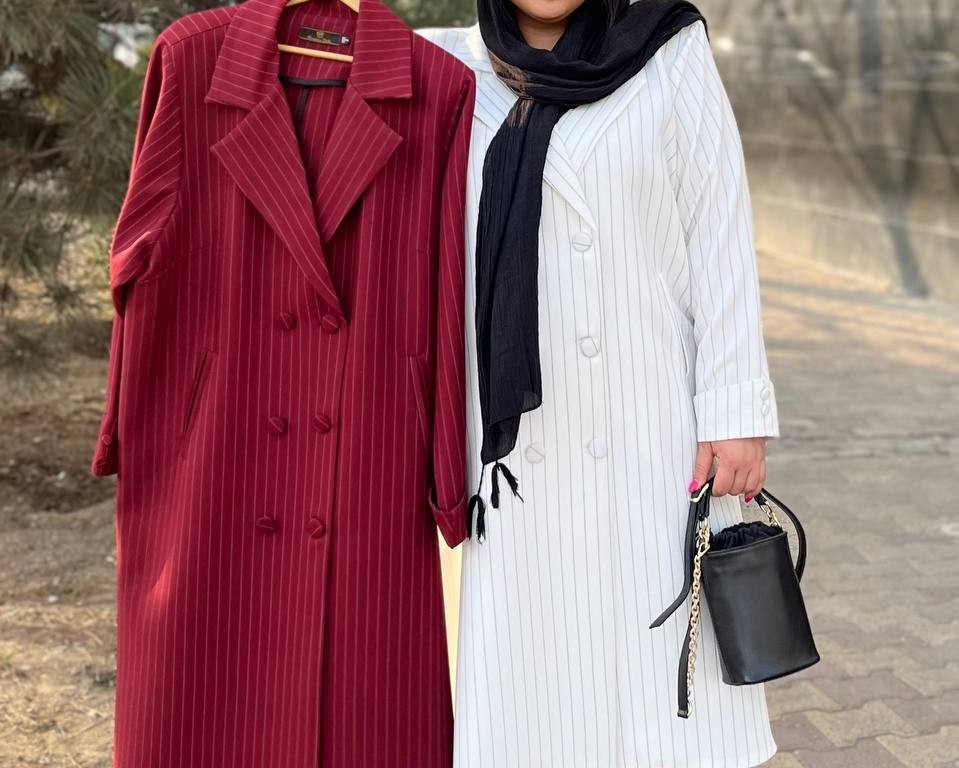 مانتو مازراتی بلند؛ ترکیبی از وقار، استایل و راحتی برای بانوان شیک‌پوش