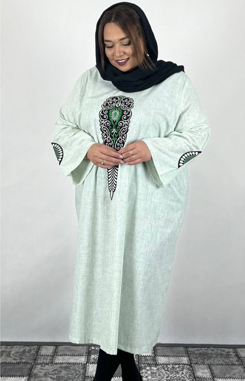 مانتو زنانه کفتان گلدوزی شده کد 009