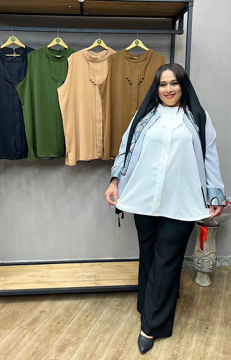 شومیز آستین حلقه ای سایزبزرگ کد 130