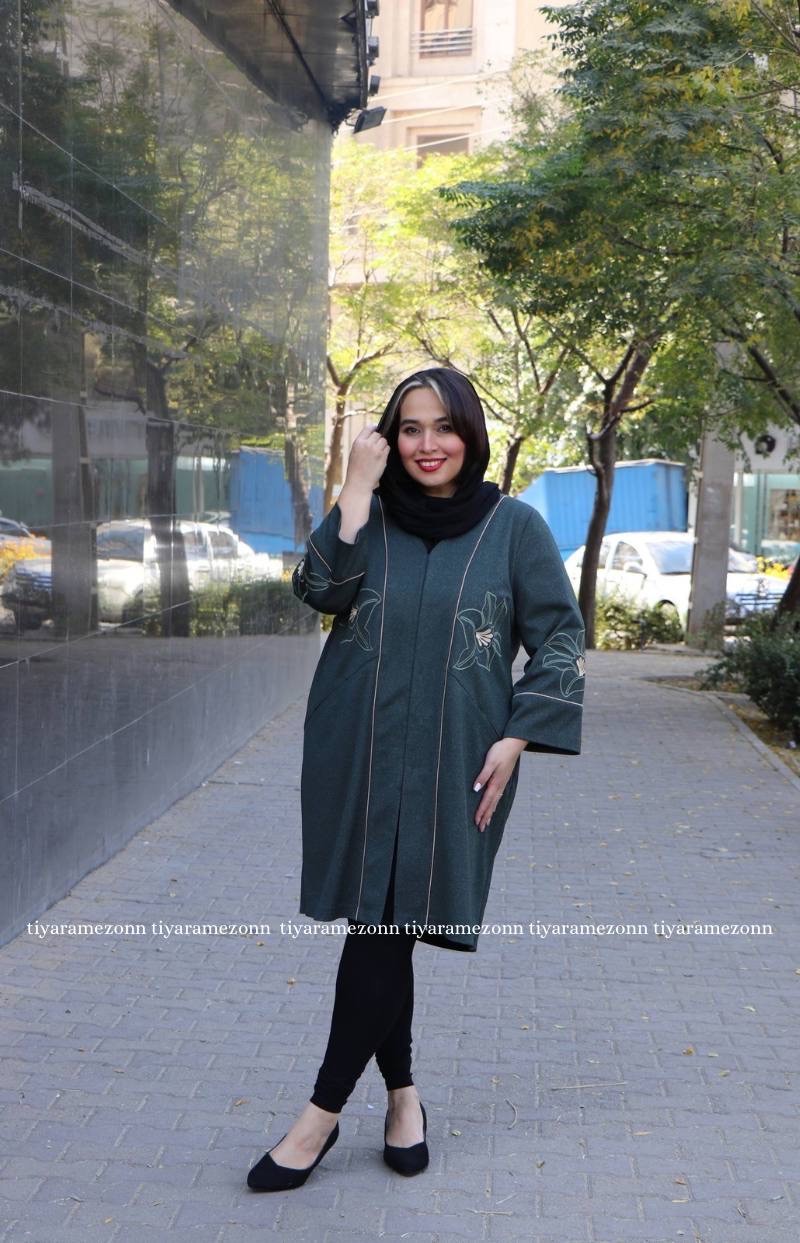 مانتو سایز بزرگ  پاییزه گلدوزی کد 319