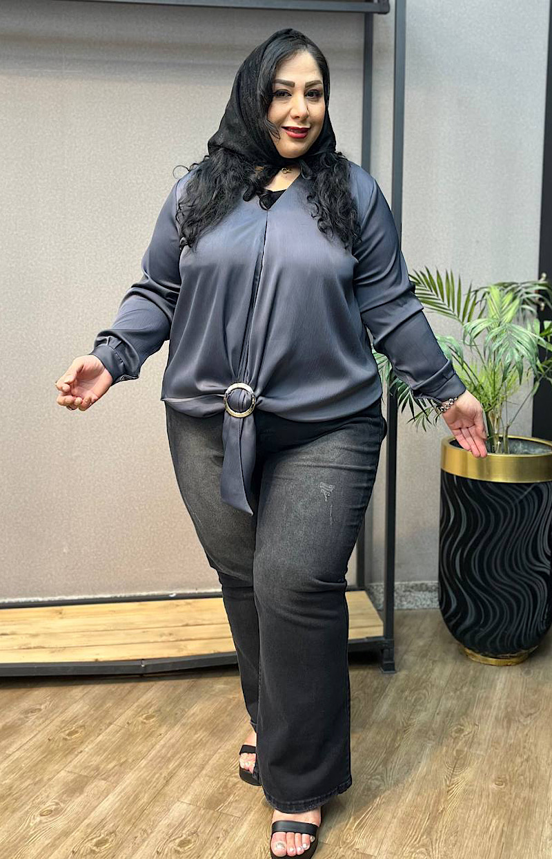 شومیز سایزبزرگ زنانه  مدل جلو سگک 411