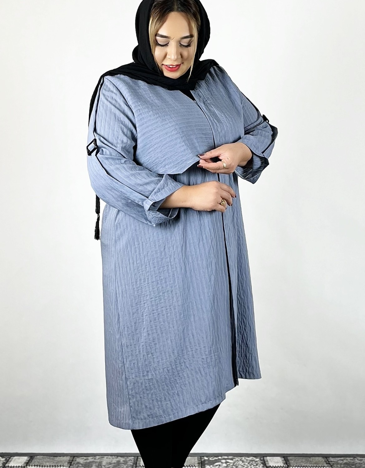 مانتو زنانه پلوتی شنل دار کد 003