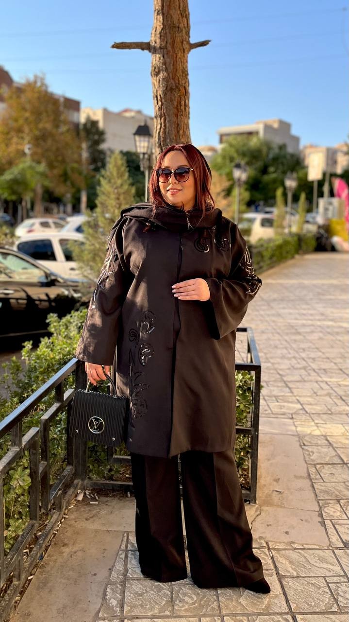 مانتو منجوق دوزی مازراتی زنانه کد 020
