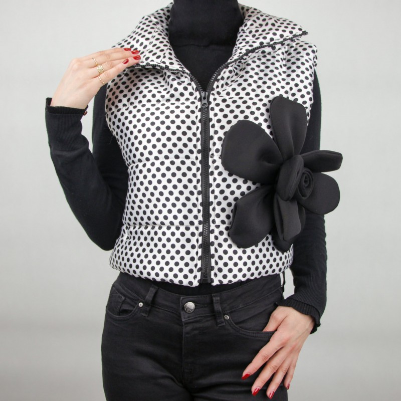 پافر زنانه کوتاه نیزل خال ریز