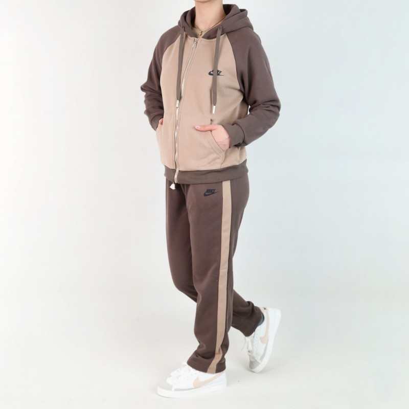 ست زنانه ورزشی دو رنگ نایک