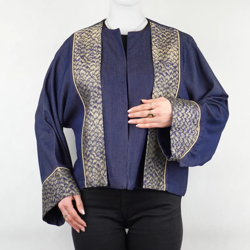 کت زنانه تنسل یالی کاغذی یقه گرد