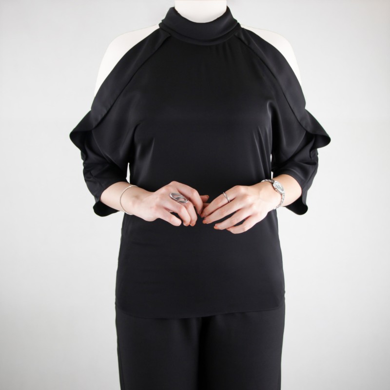 شومیز زنانه سرشانه باز