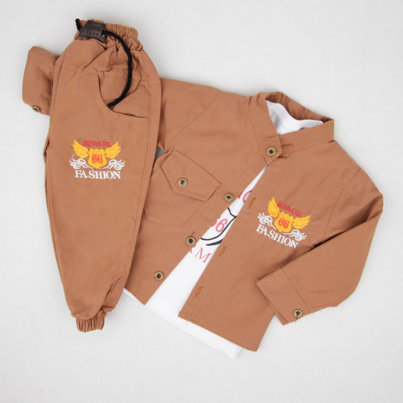 ست سه تیکه اسپرت پیراهن, شلوار و تیشرت