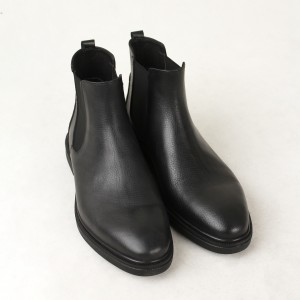 بوت مردانه پاتکان بی بند ساده