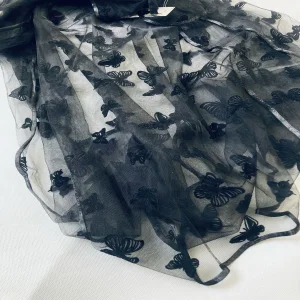 شال زنانه طرح پروانه‌ای