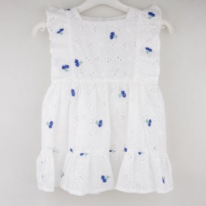 پیراهن دخترانه طرح گل های آبی