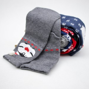 جوراب بچه گانه با طرح  پنگوئن از برند CHICCO