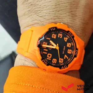 ساعت مچی مردانه و زنانه کیو اند کیو Q&Q مدل V31A-004VY