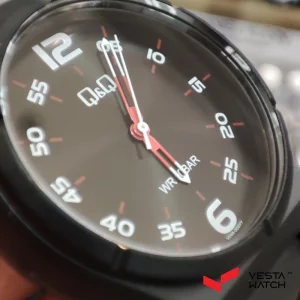 ساعت مچی مردانه کیو اند کیو Q&Q مدل V04A-005VY