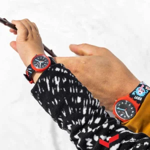 ساعت مچی مردانه و بچگانه سواچ SWATCH مدل SZS38