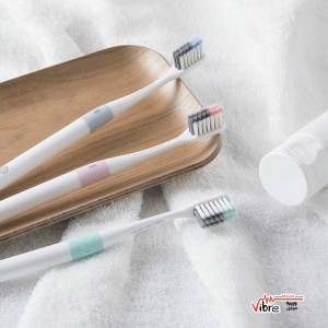 بسته 4 عددی مسواک شیائومی به همراه پک نگهداری Xiaomi Doctor B Bass Toothbrush