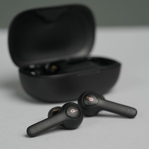هدفون بلوتوثی مدل Soundcore Life P2