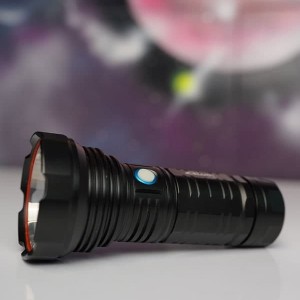 چراغ قوه LELUO LED 2000 لومن با برد 500 متر
