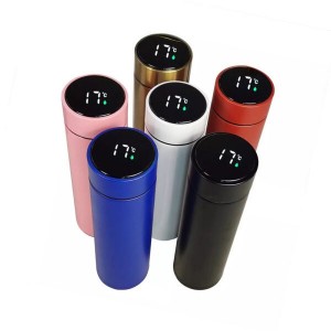 چراغ قوه پلیسی چندکاره مدل 520 | شارژی، ضد آب و دارای نور UV