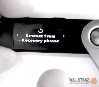 گزینه restore from recovery phrase در بازیابی لجر
