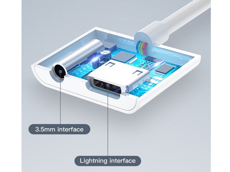 مبدل یک به دو لایتنینگ توتو Totu EAUC-25 Lightning to Lightning+3.5mm Convertor