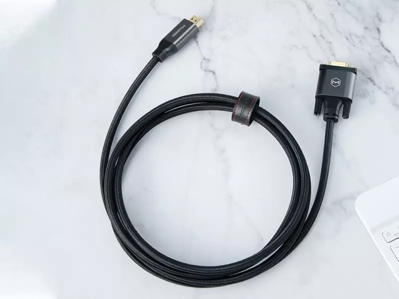 مبدل اچ دی ام آی به وی جی ای مک دودو Mcdodo CA-777 HDMI to VGA Convertor Cable 2M