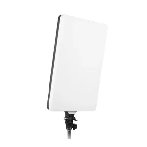 نور ثابت سافت لایت زئوس مدل BK-980 توان 110 وات مناسب تولید محتوا